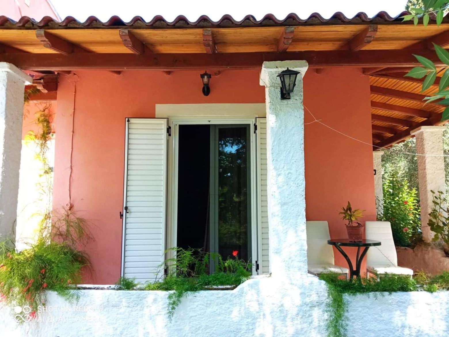 Appartamento Errika Ipsos Esterno foto