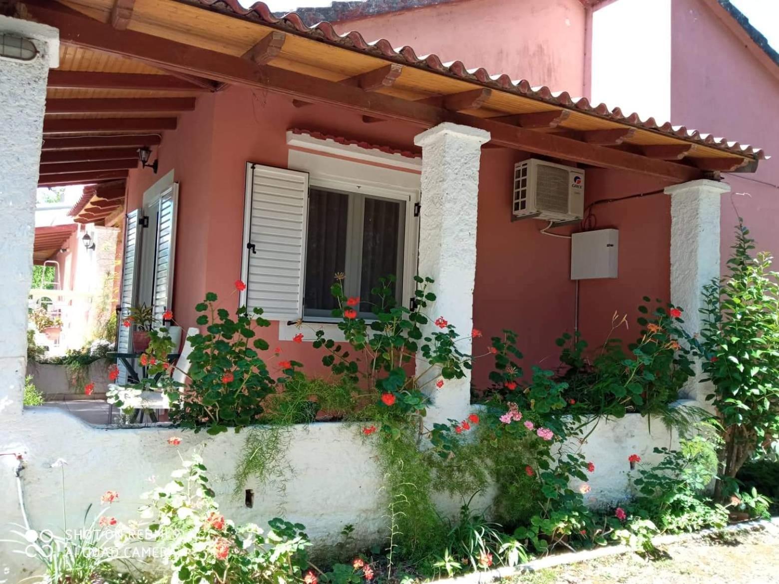 Appartamento Errika Ipsos Esterno foto