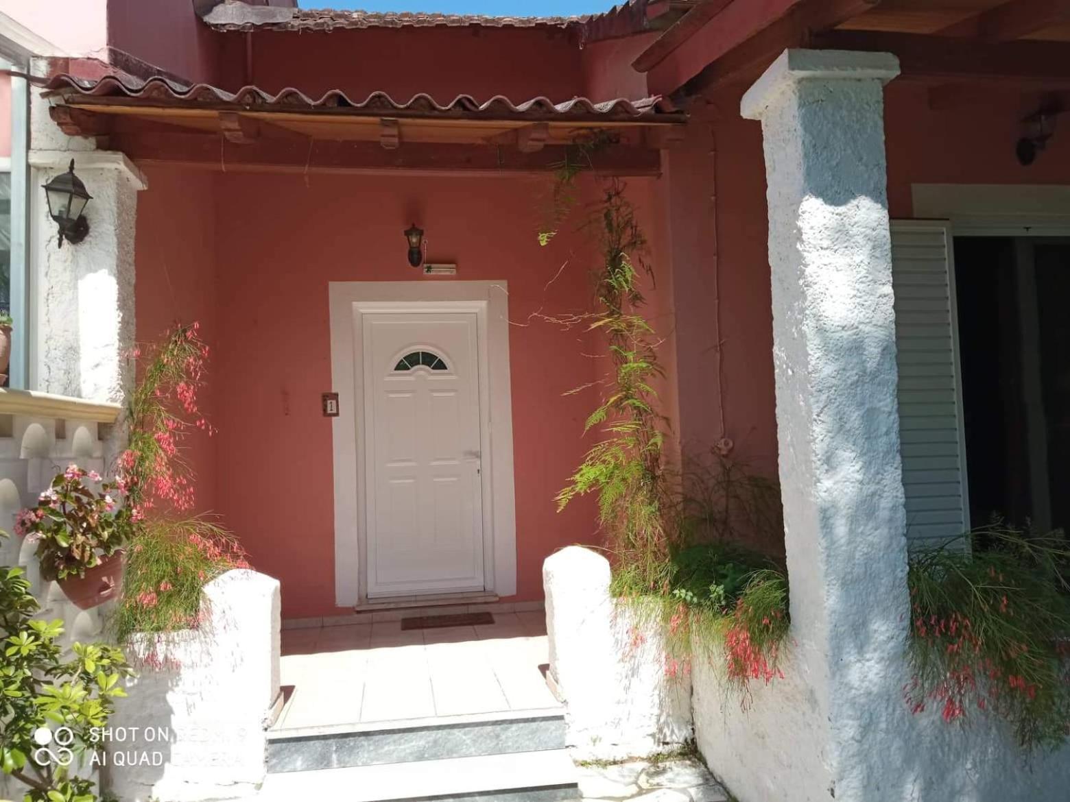 Appartamento Errika Ipsos Camera foto