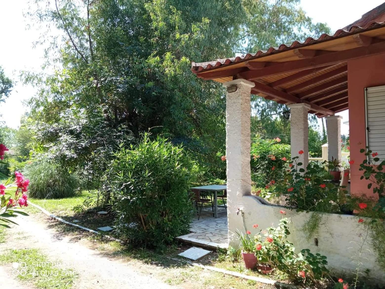 Appartamento Errika Ipsos Camera foto
